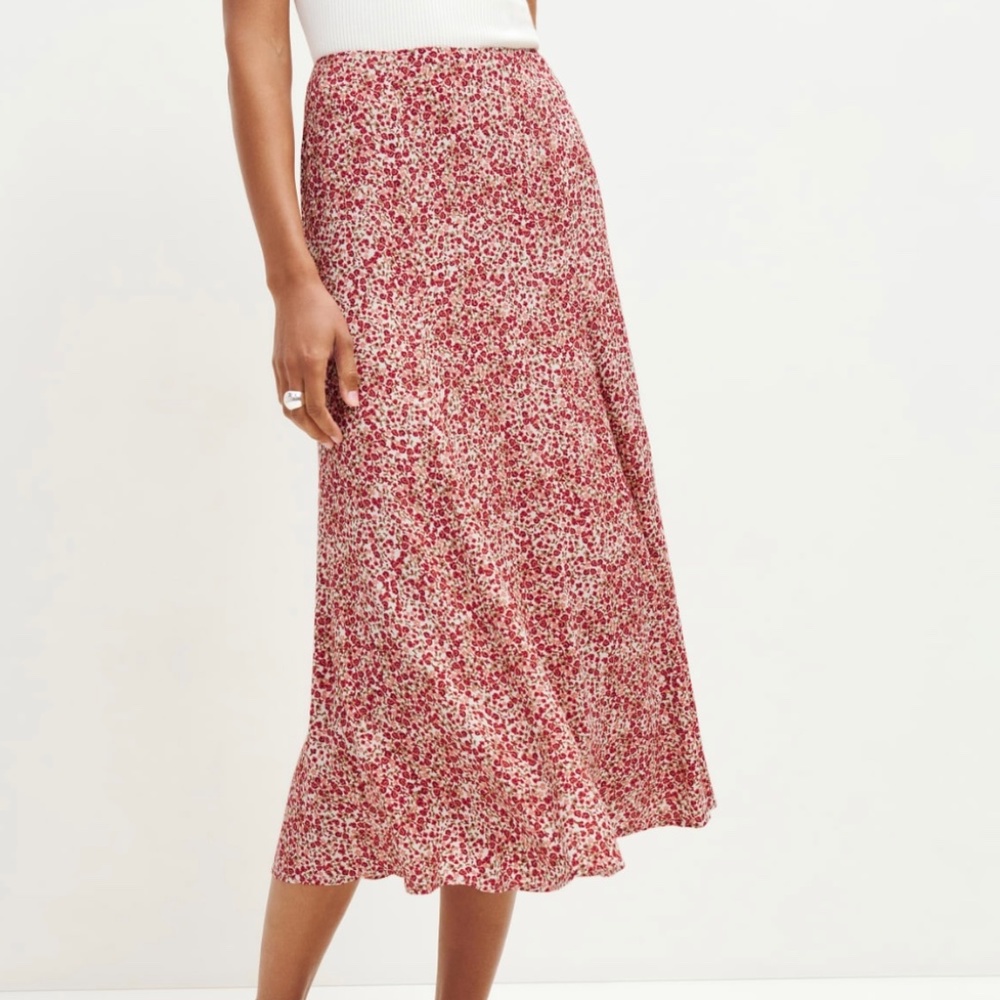 Reformation Bryson Skirt in La Vie En Rose Red White Floral Midi